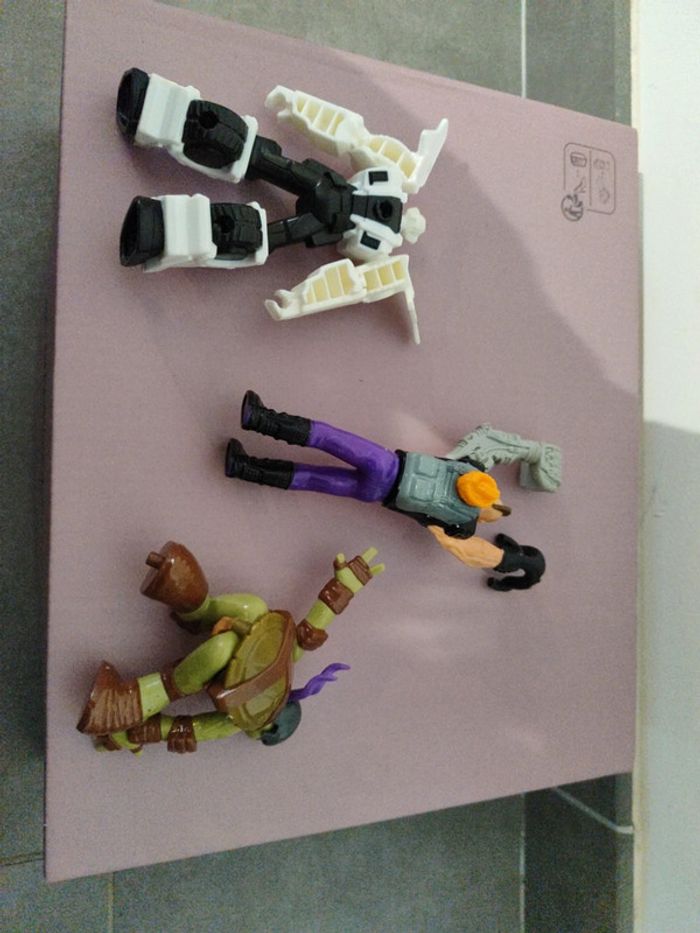 Figurines X3 - photo numéro 2
