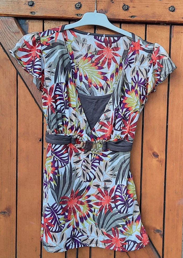 Blouse multicolore manches courtes, taille 34/XS