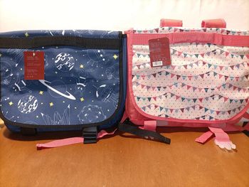 Sacs à dos neufs, jamais utilisés.