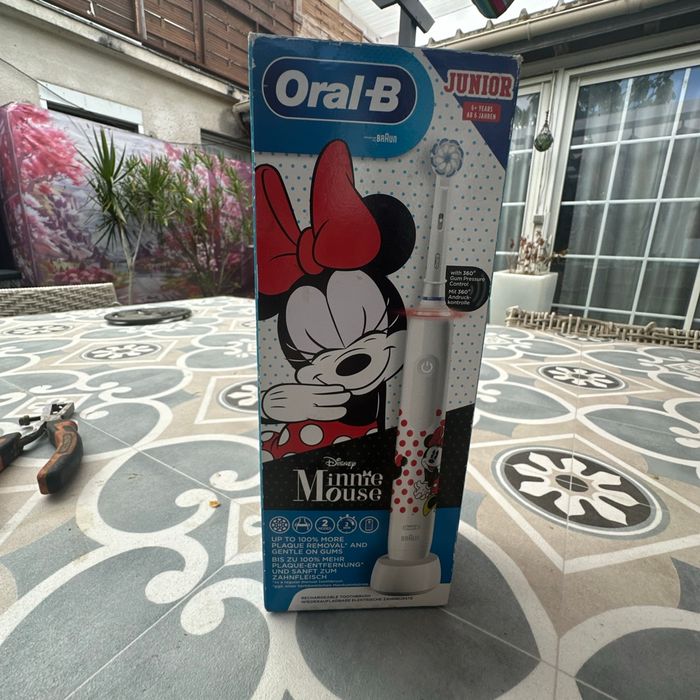 Brosse a dent junior Minnie mouse - photo numéro 3