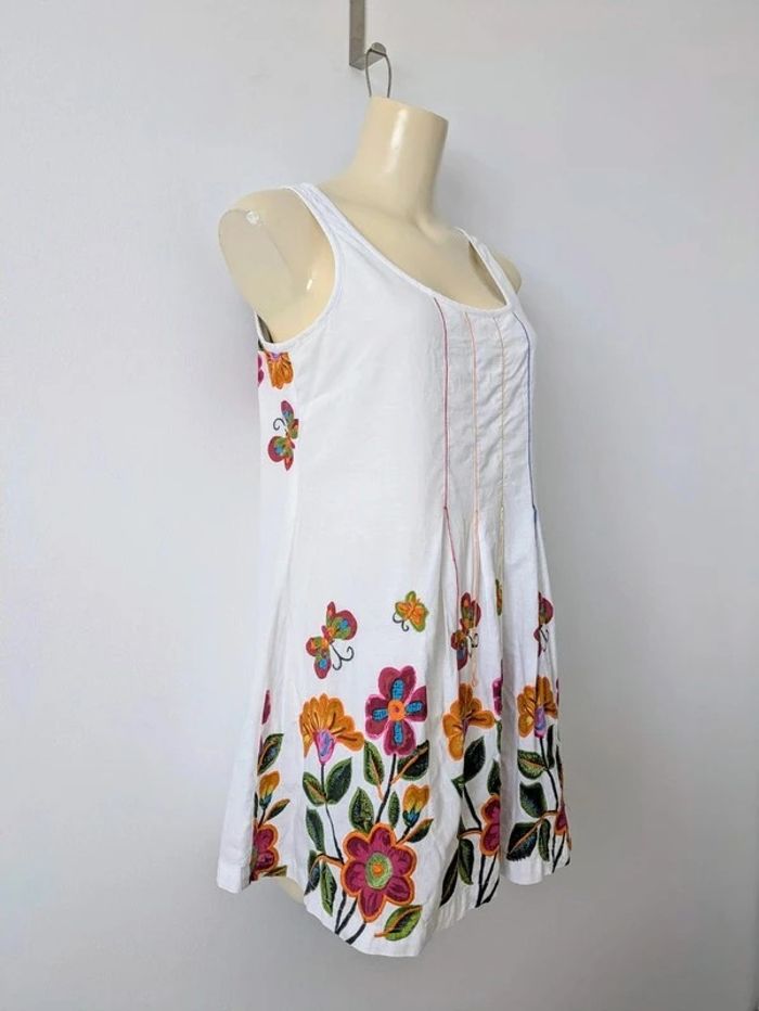 Tunique d'été blanche brodée - Desigual - taille M/L - photo numéro 3