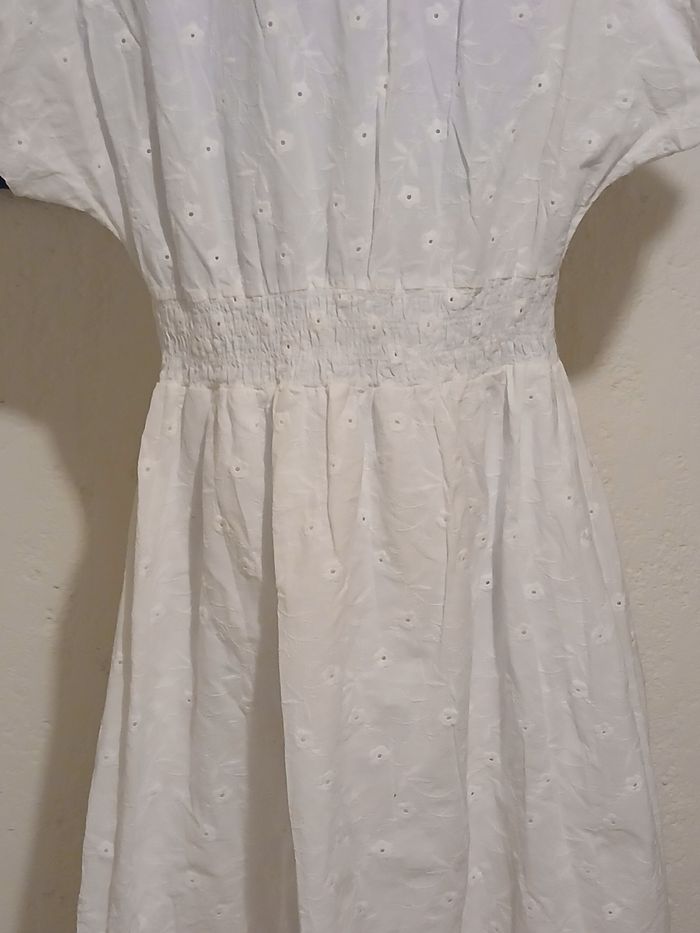Robe longue blanche façon dentelle de Calais. Zara Taille L - photo numéro 8