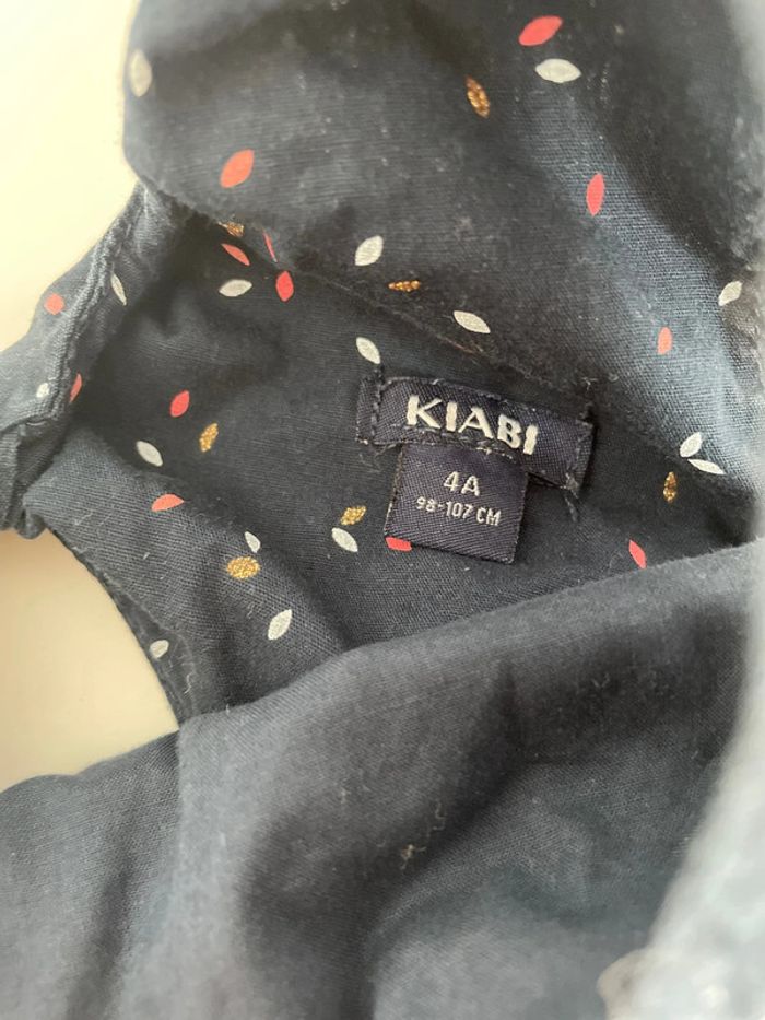 Lot vêtements fille 4 et 5 ans - photo numéro 2