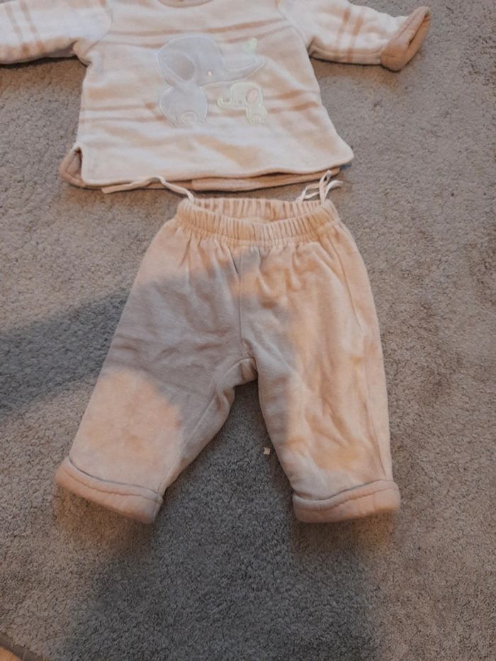 Ensemble chaud 1 mois - photo numéro 5