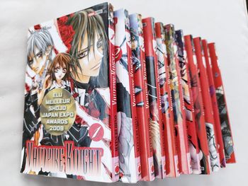Lot mangas Vampire Knight