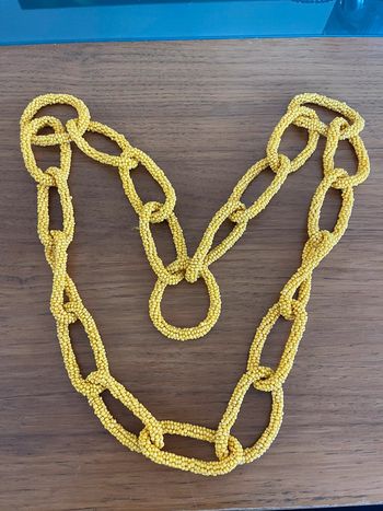 Collier maillons perles jaunes vintage