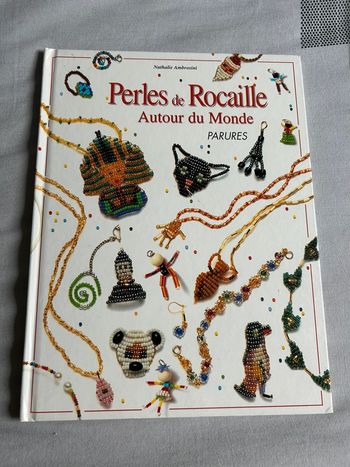 Livre perle de rocailles autour du monde