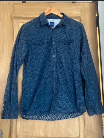 Chemise