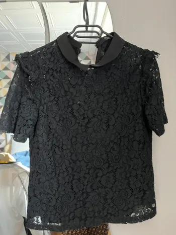 Blouse en dentelle Deluxe