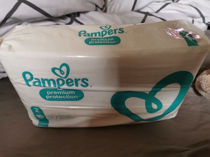 Couches pampers taille 2 - photo numéro 2