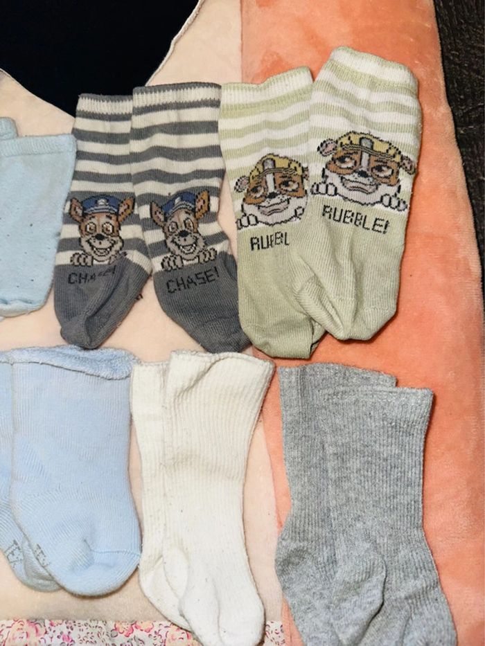 Lot accessoires bébé naissance à 12 mois - photo numéro 7