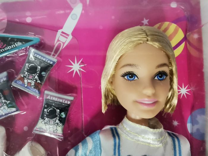 Barbie de 🪐 l'espace, une astronaute et ses accessoires, NEUF 🎁 - photo numéro 8