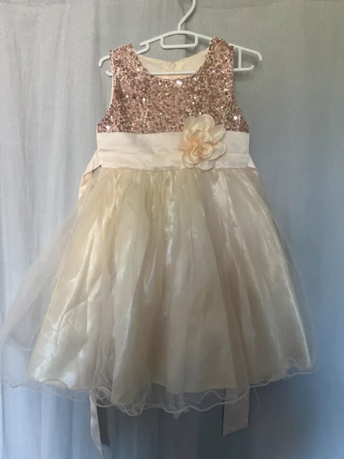 Robe de baptême - photo numéro 1