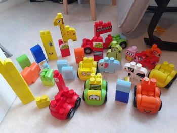 Lot petite centaine de pièces abricks