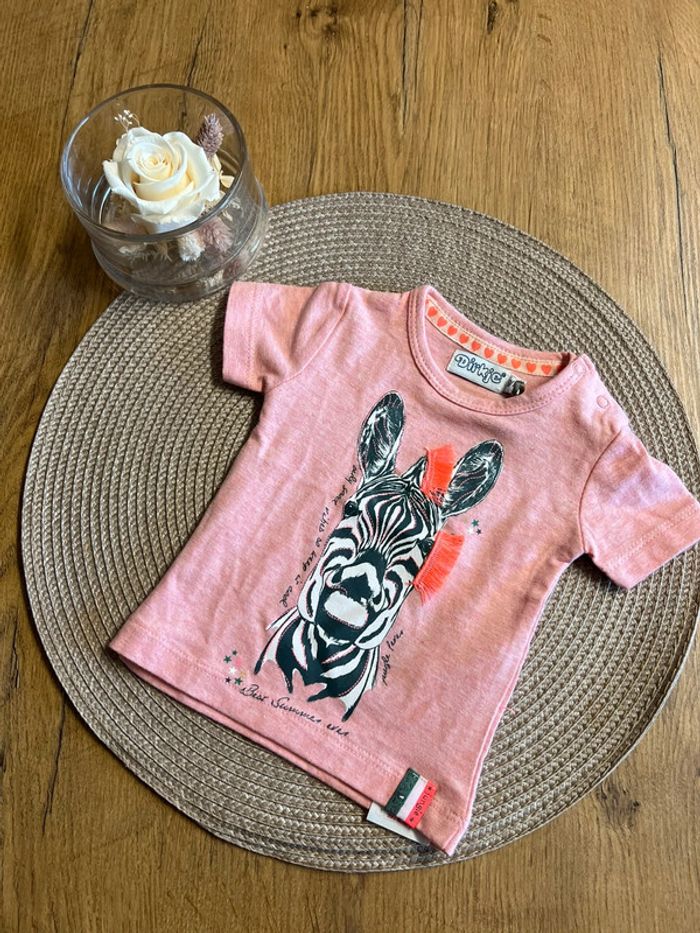 ๐ฆ Jolie t-shirt rose avec zรจbre ๐ฆ