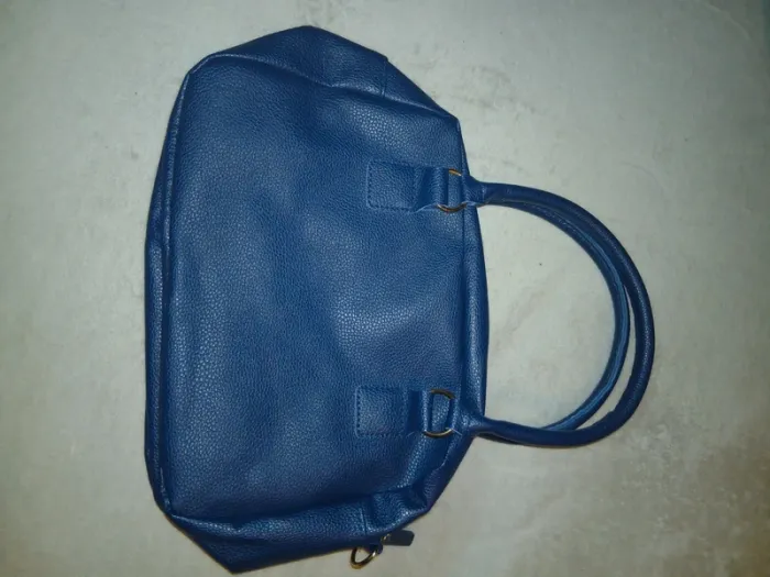 Petit sac a main bleu marine foncé ( Neuf ) - photo numéro 2
