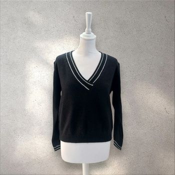 Pull col v chaud automne-hiver noir et blanc taille S/M