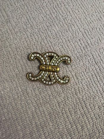 Broche Celine