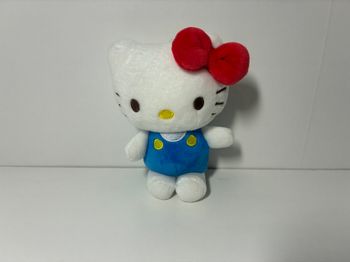 Petite Peluche Porte Clé Hello Kitty