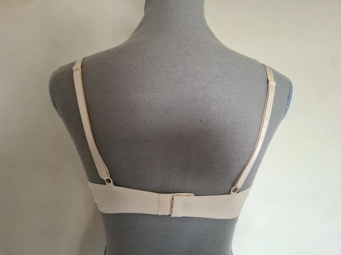 Soutien gorge - photo numéro 3