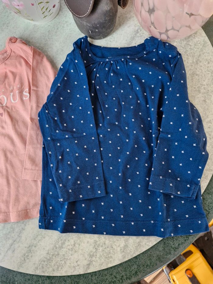Lot de 4 tee shirts filles.  Verbaudet - photo numéro 3