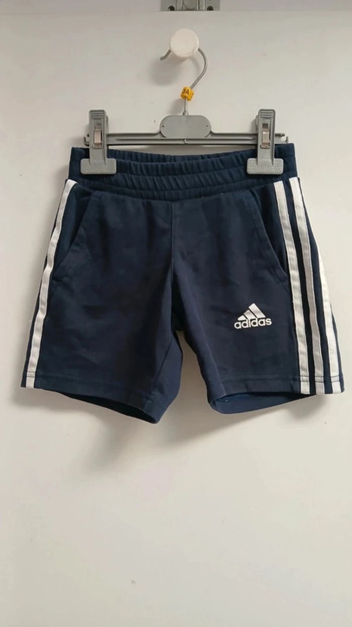Short Adidas 4/5ans