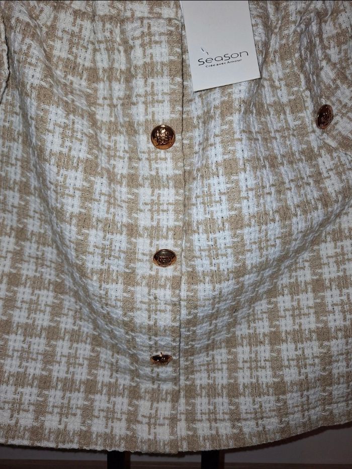 Jupe courte - photo numéro 2