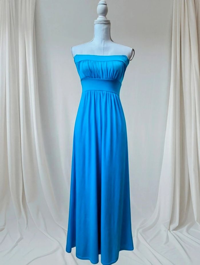 Robe longue bustier.