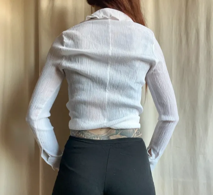 Chemise longue matière froissée Officecore Back to School vintage made in France 🇫🇷 90s - Taille S/M - photo numéro 4