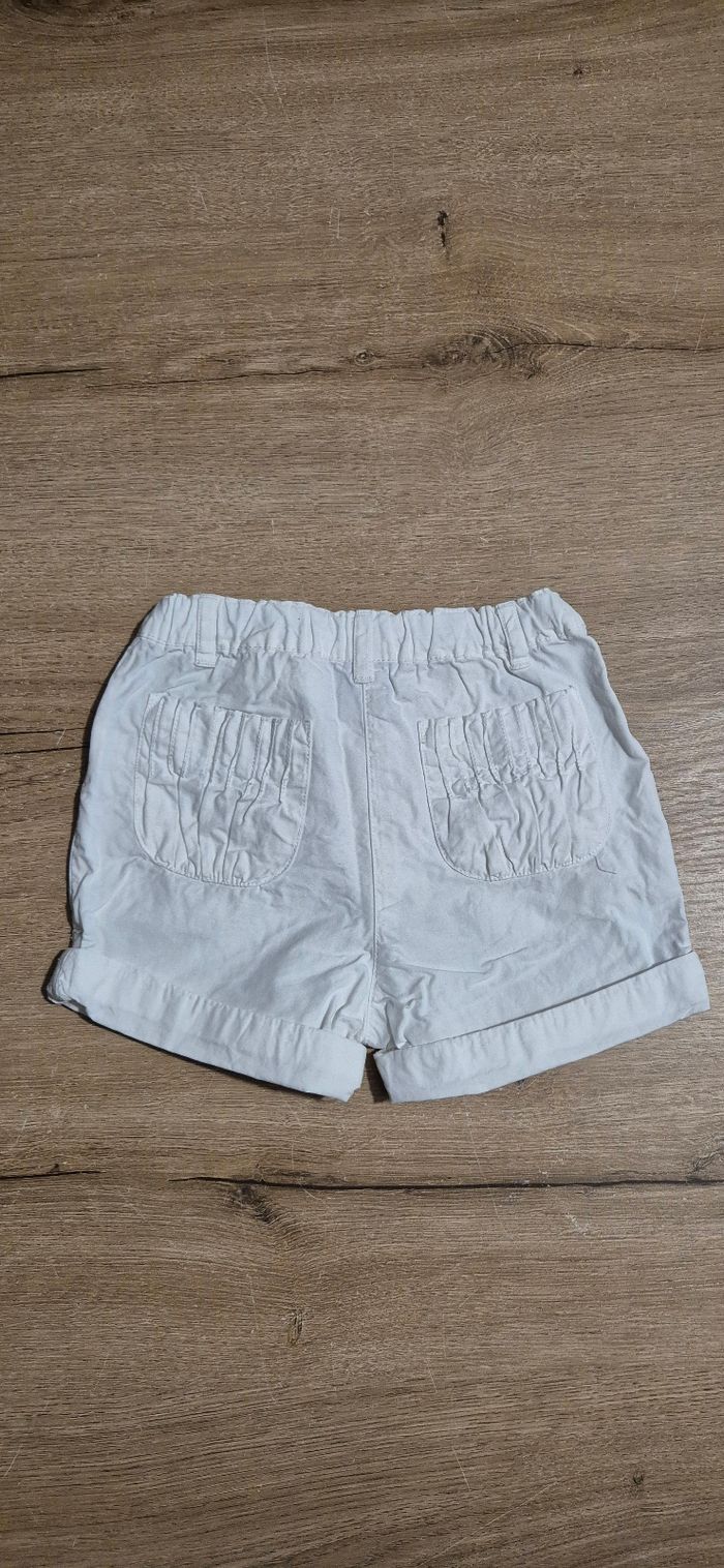 Short Petit Bateau 2 ans - photo numéro 3
