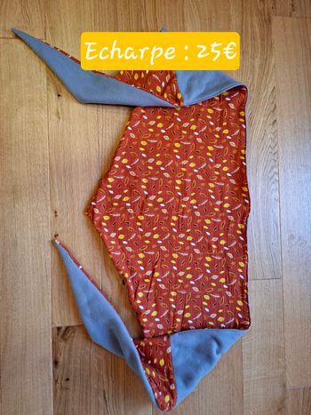 Echarpe triangle fait main