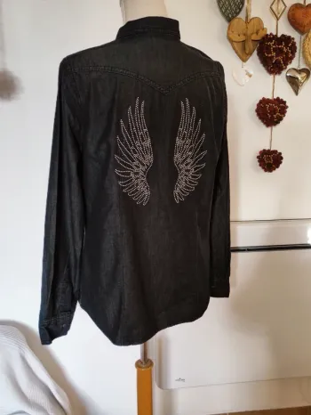🪽dark angel 🌚 chemise en jean ailles cloutées dos