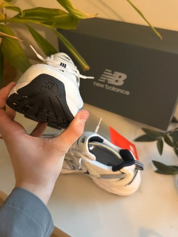 New balance 530
EU 37.5 - photo numéro 4