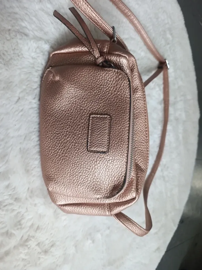 Sac à main bandoulière doré rosé