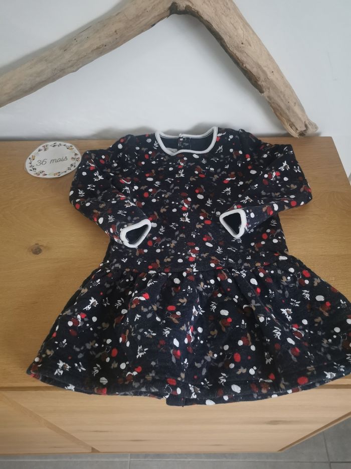 Robe d'hiver bébé fille 36mois petit bateau en très bon état