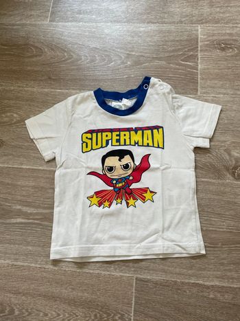 Tee shirt  manches courtes