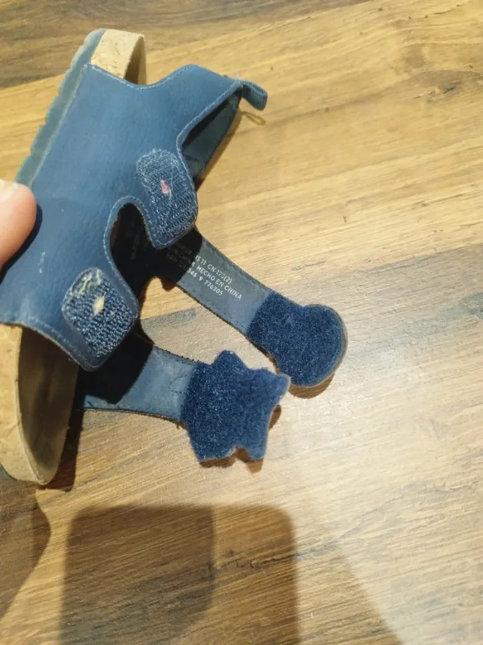 Sandales "Pokemon" H&M - Taille 28 - photo numéro 11