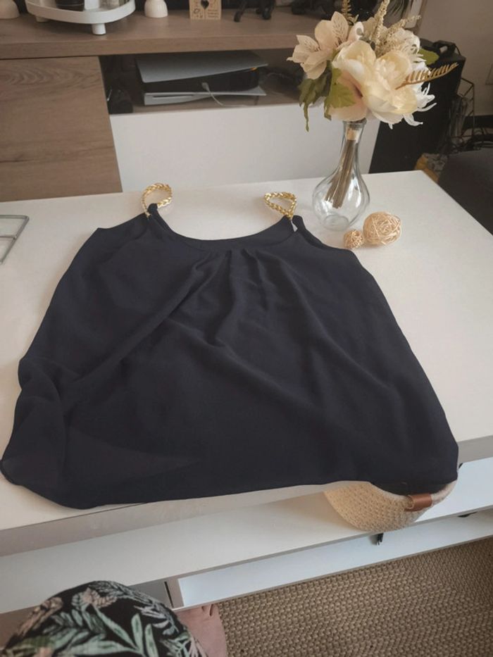 Top bleu marine doublé taille unique