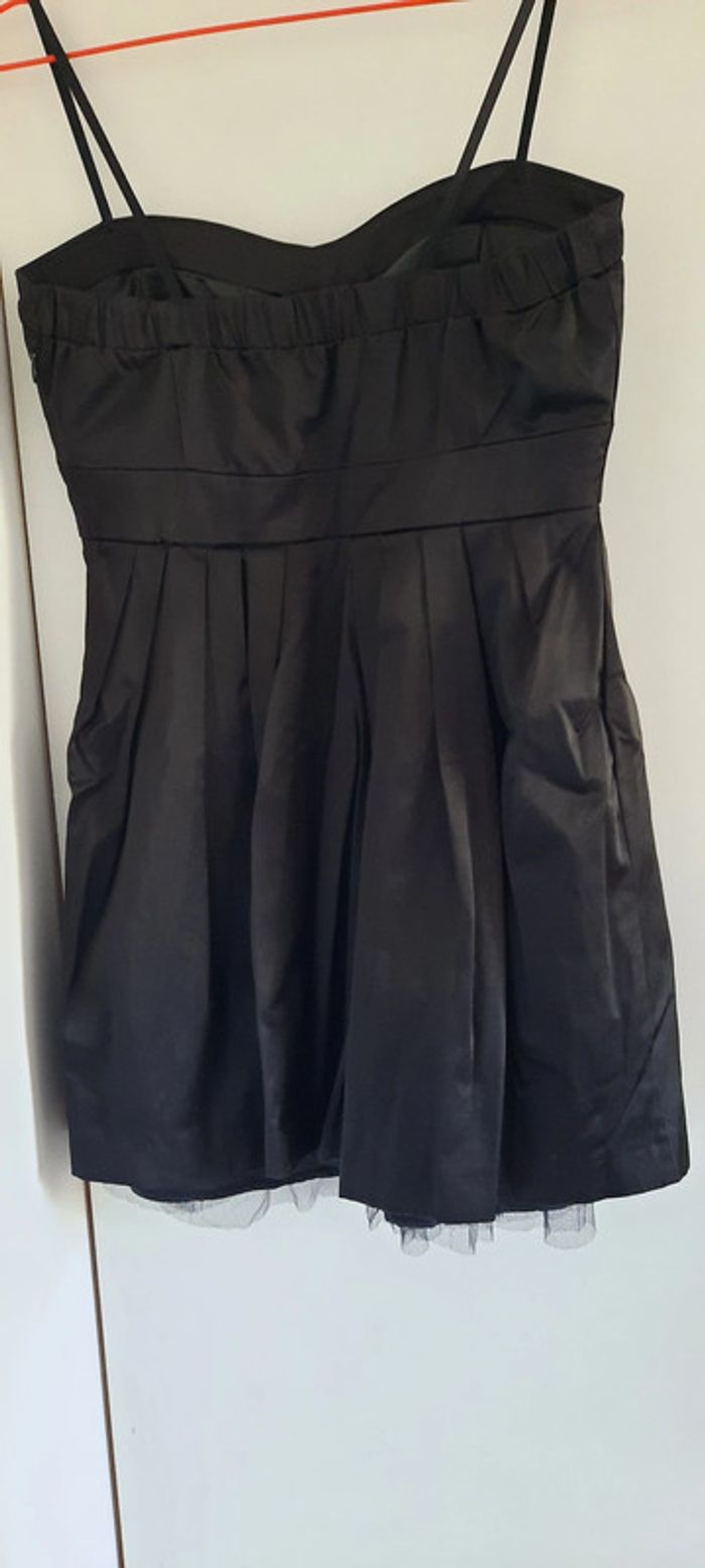 Robe courte à bretelles - photo numéro 2