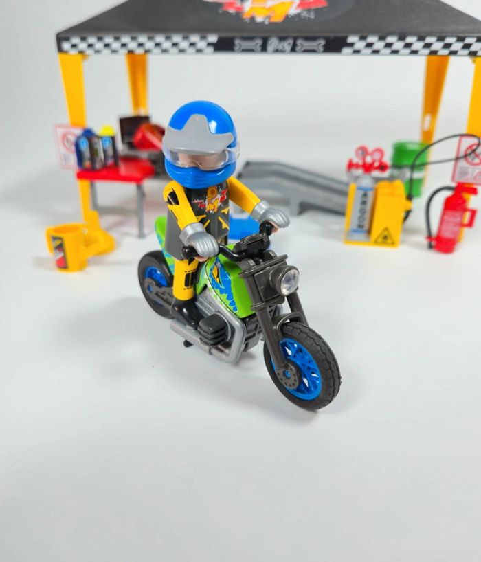Playmobil Stand de Réparation moto - photo numéro 7