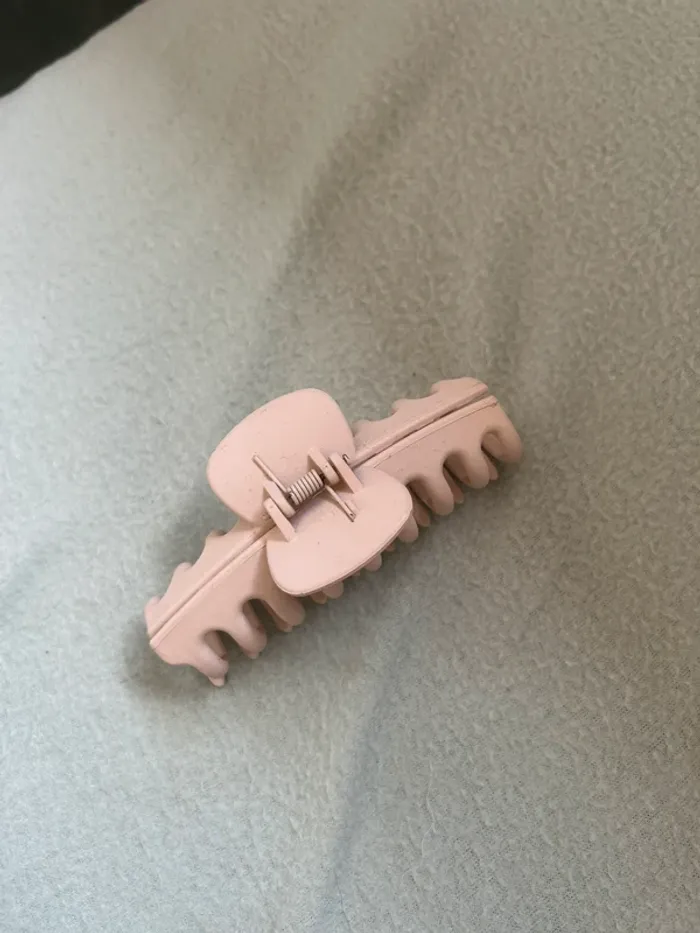 Pince à cheveux