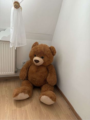 Grande peluche marron