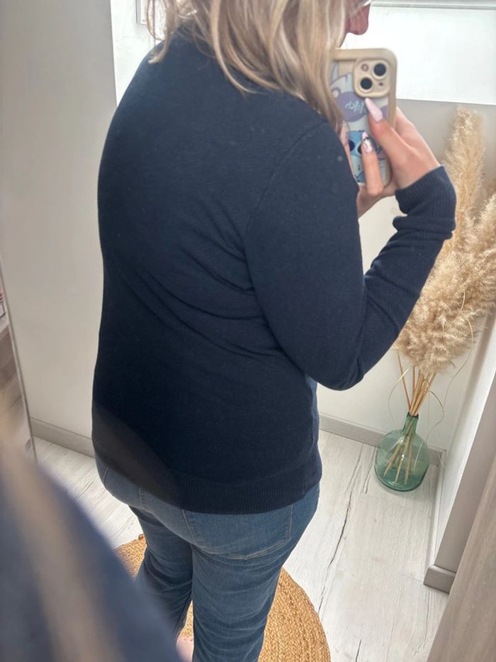 Pull léger bleu marine - photo numéro 3