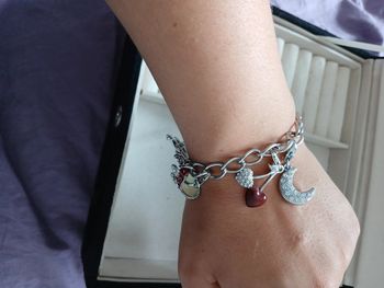 Bracelet avec des charmes