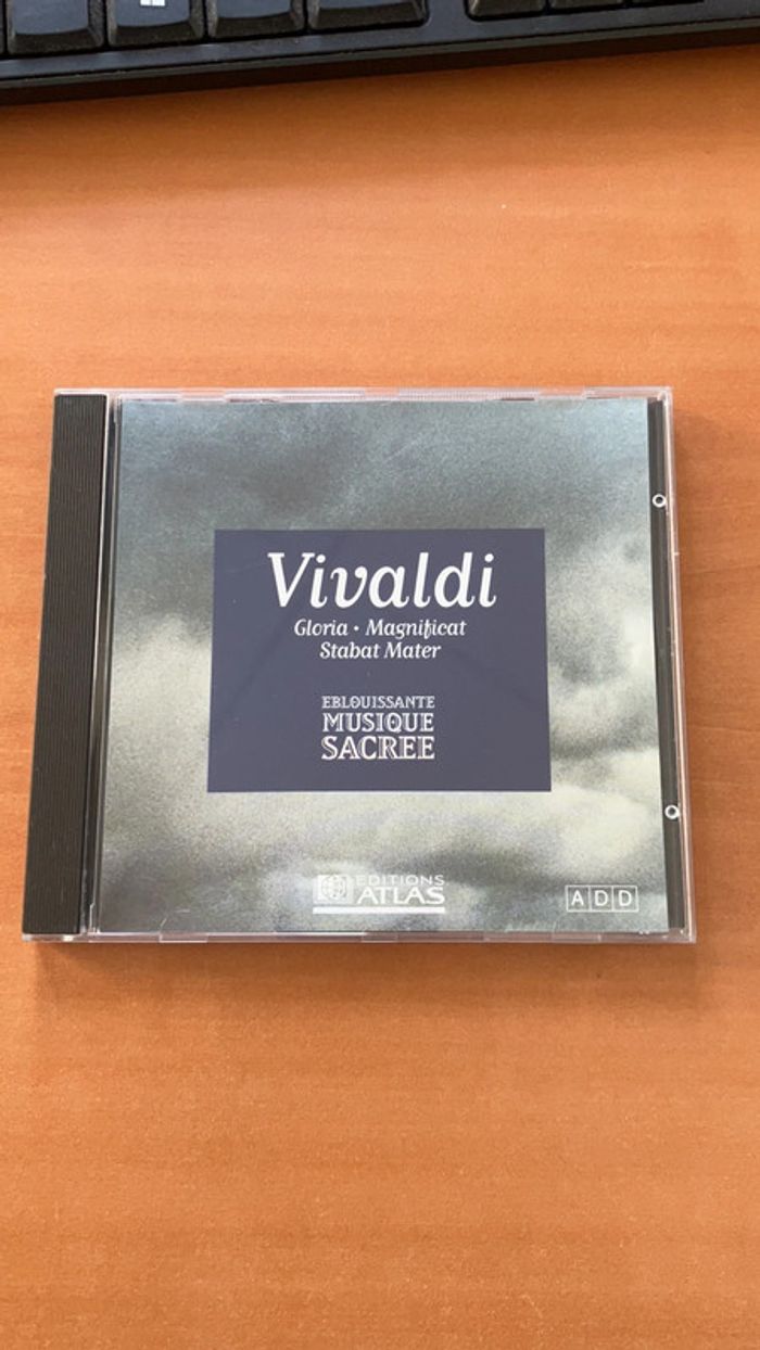 CD. Vivaldi. Gloria. Magnificat Stabat Mater.