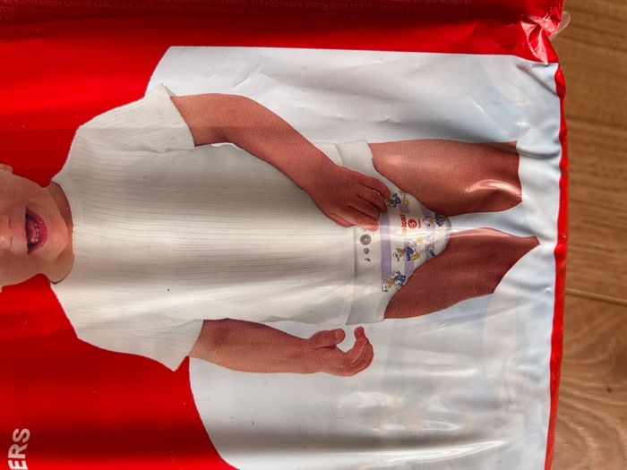 84 couches Huggies t5 - photo numéro 3