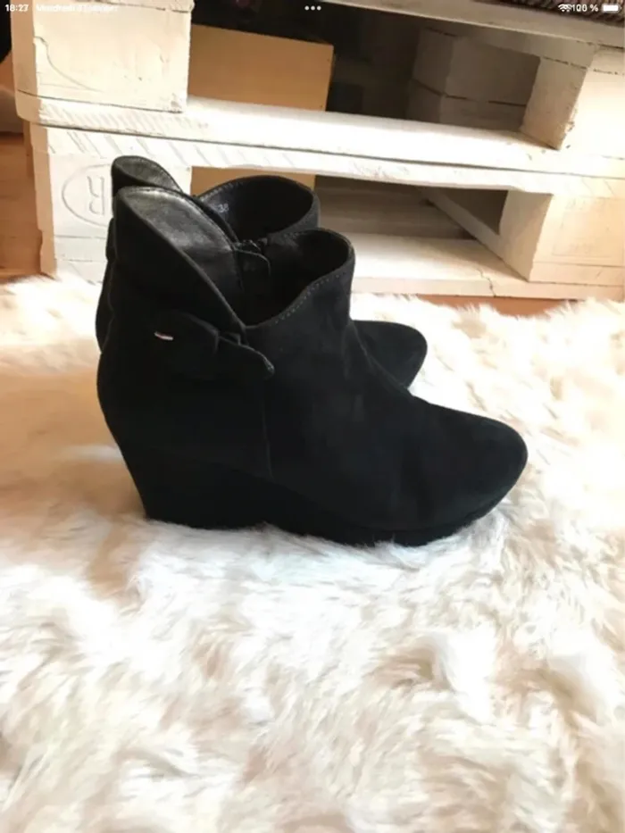 Bottines noires compensées Bisous confiture 38