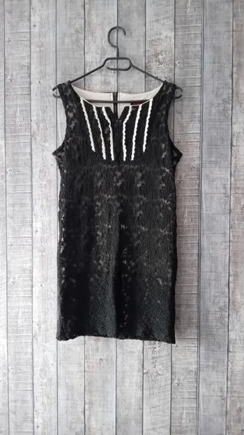 Robe noir dentelle