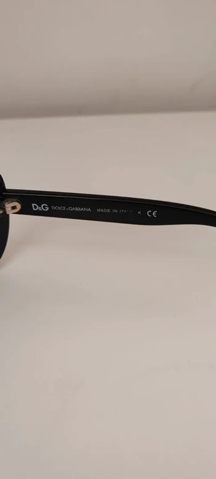 Lunette de soleil D&G - photo numéro 3