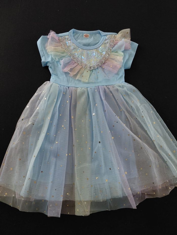Déguisement robe princesse licorne + aile + serre tête + baguette Taille 3-4ans - photo numéro 3